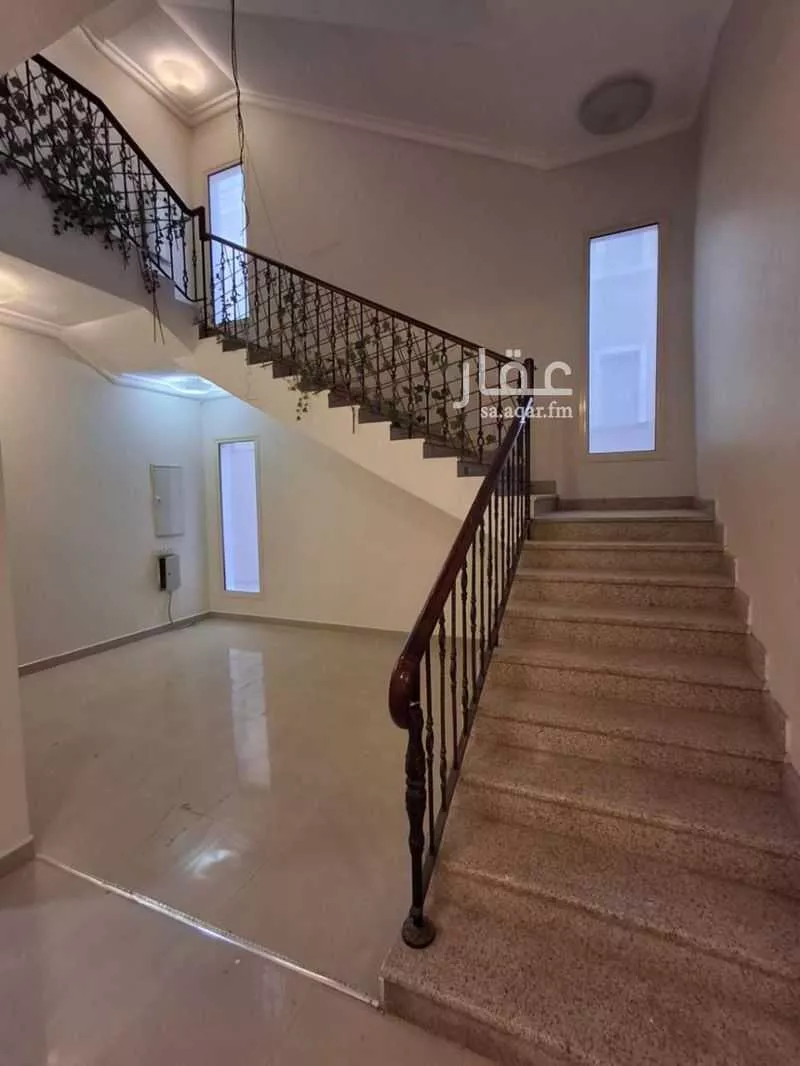 8 bedroom villa in Al Khuzama, Eastern Province 10