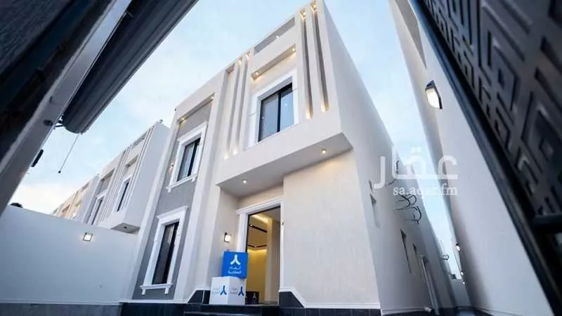 8 bedroom villa in Al Rahmaniyyah 5