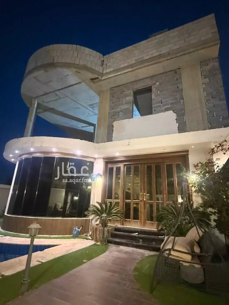 فيلا 8 غرف في الفروسية 3