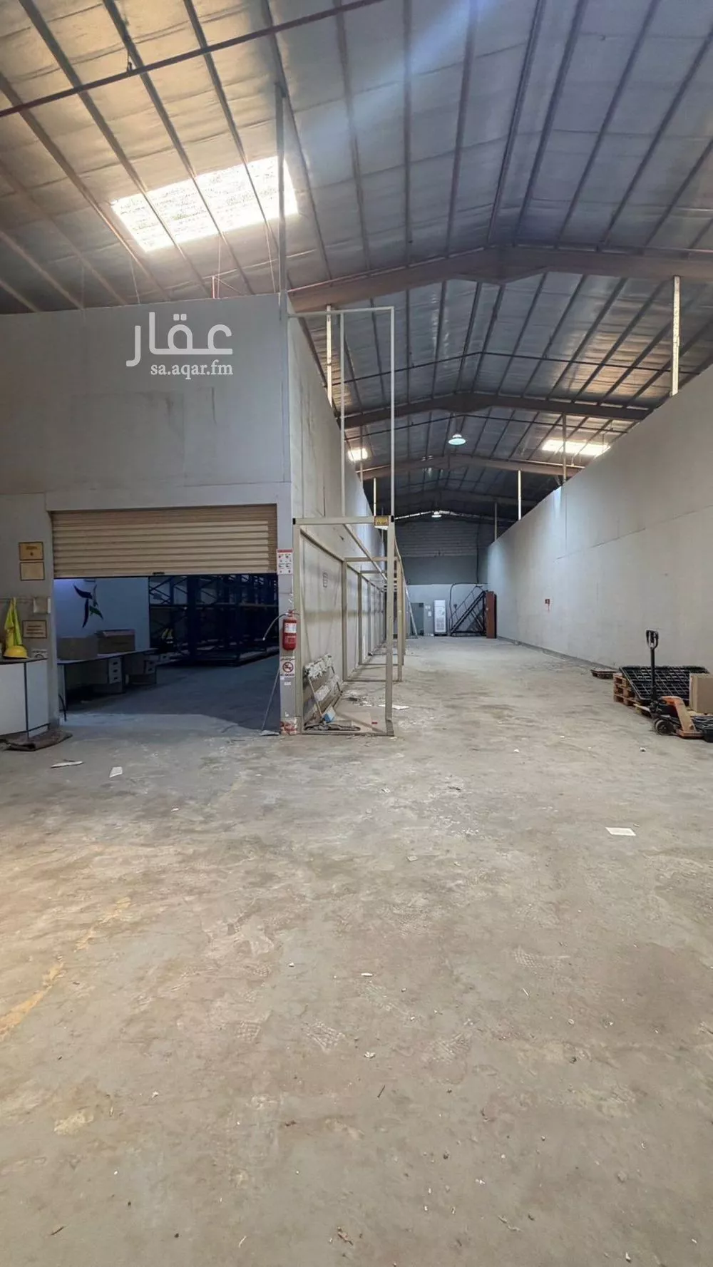 966 sqm warehouse in Al Mishal 1