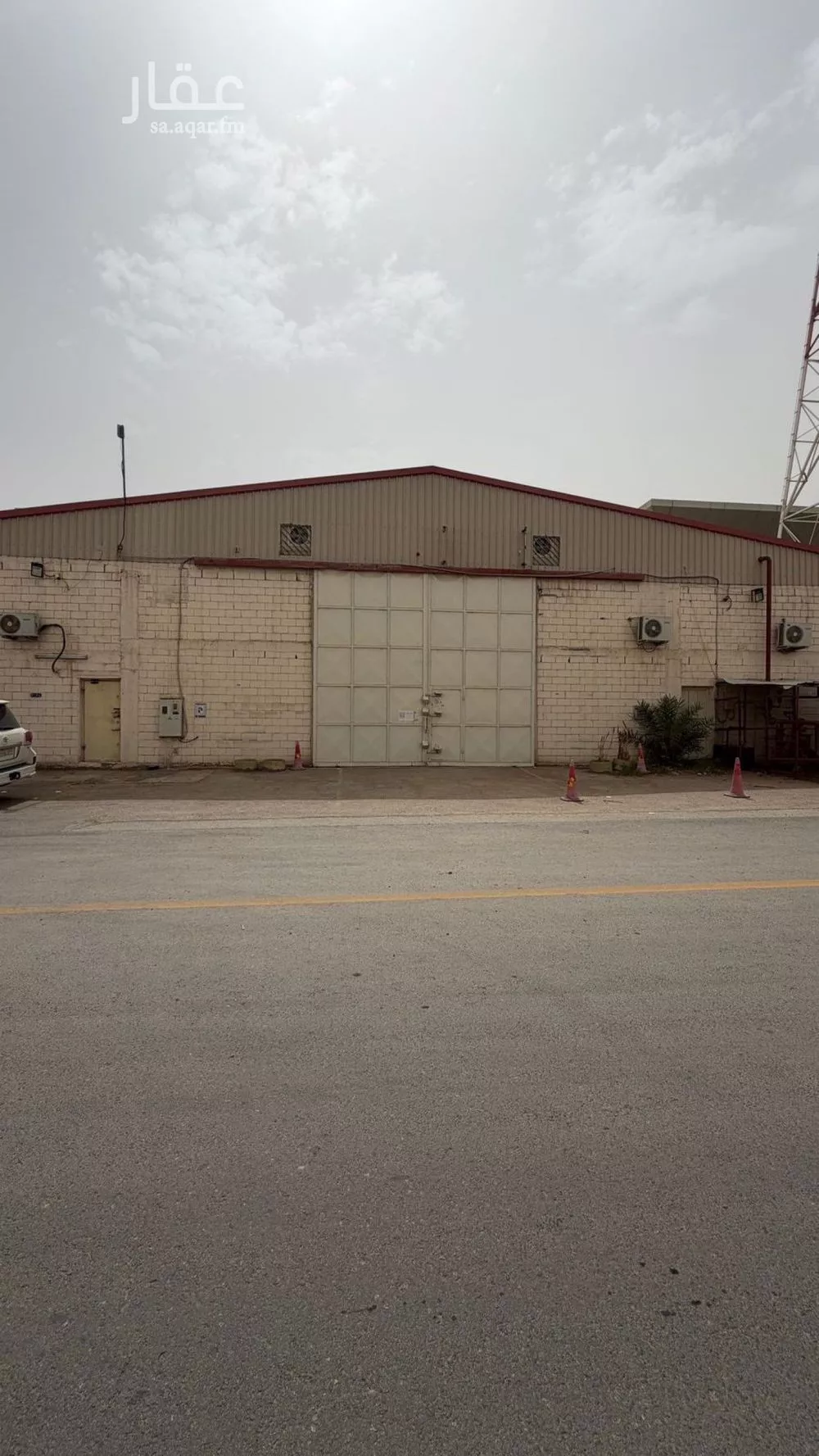 966 sqm warehouse in Al Mishal 4