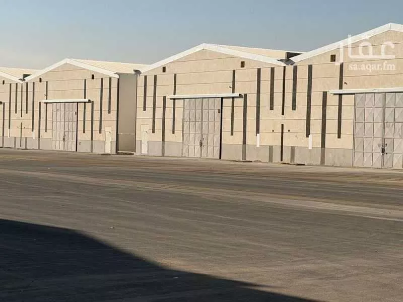 مستودع 1500 م² في المشاعل 5