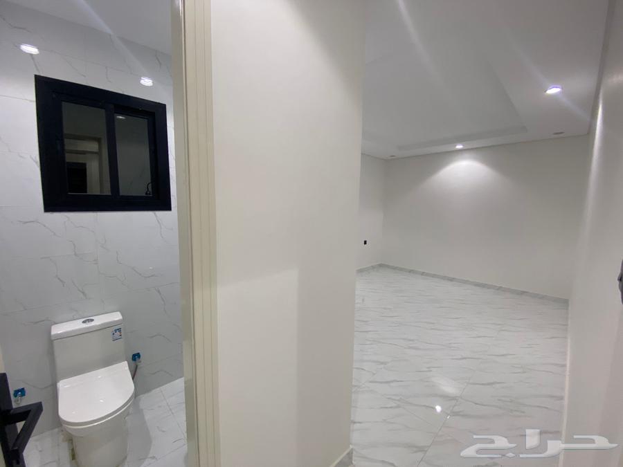 شقة 4 غرف في بطحاء قريش 2