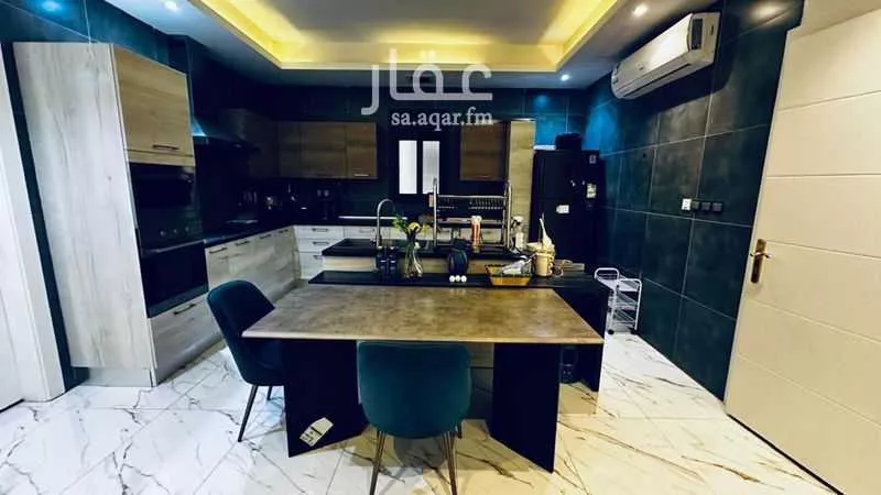 4 bedroom apartment in Al Malqa 2