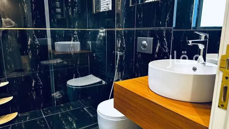 4 bedroom apartment in Al Malqa 3