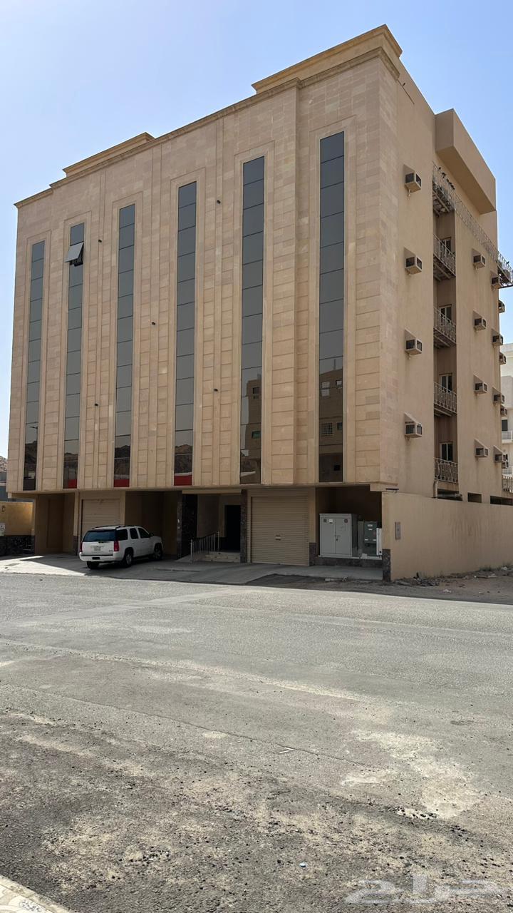 apartment in Al Buhayrat 1