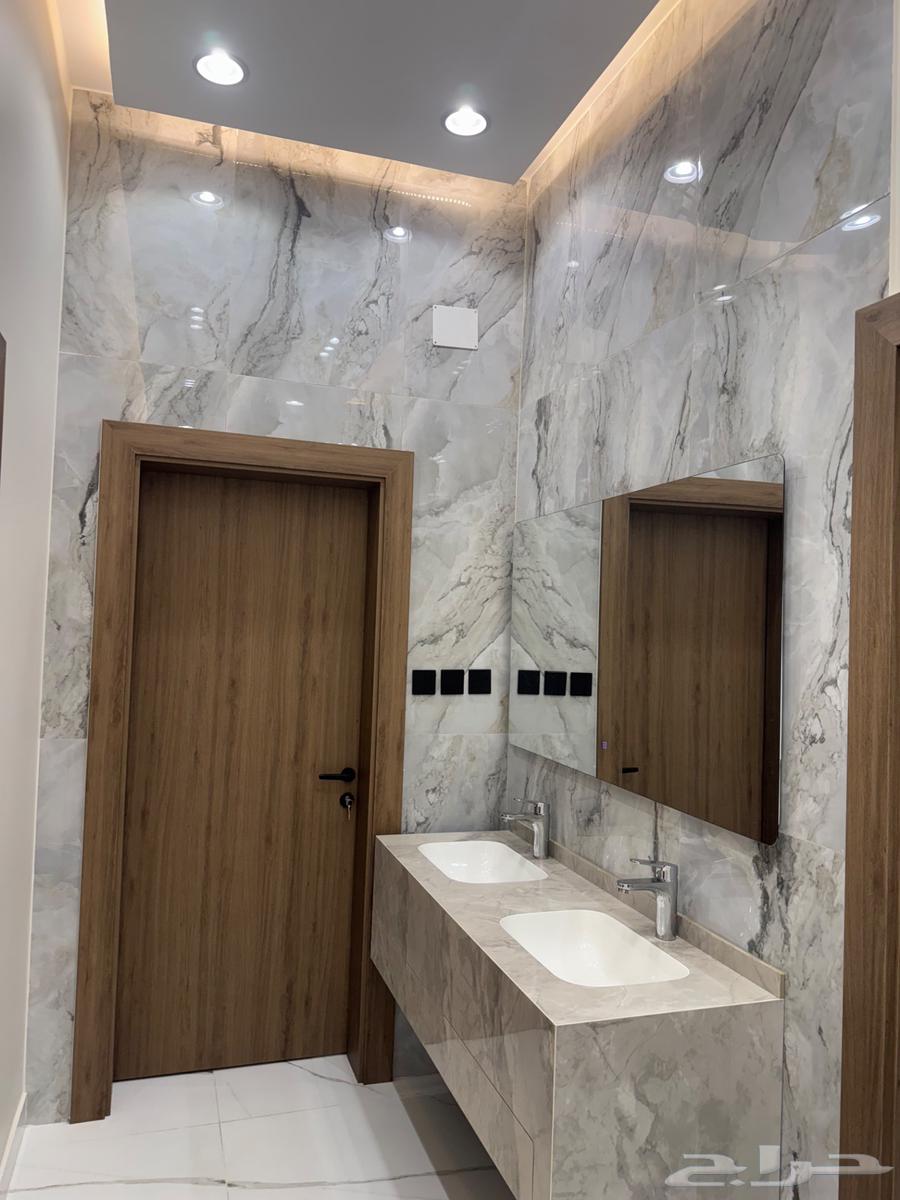 7 bedroom villa in Al Safaa 4