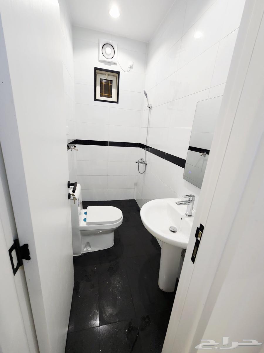 2 bedroom apartment in Al Difa, Madinah 11