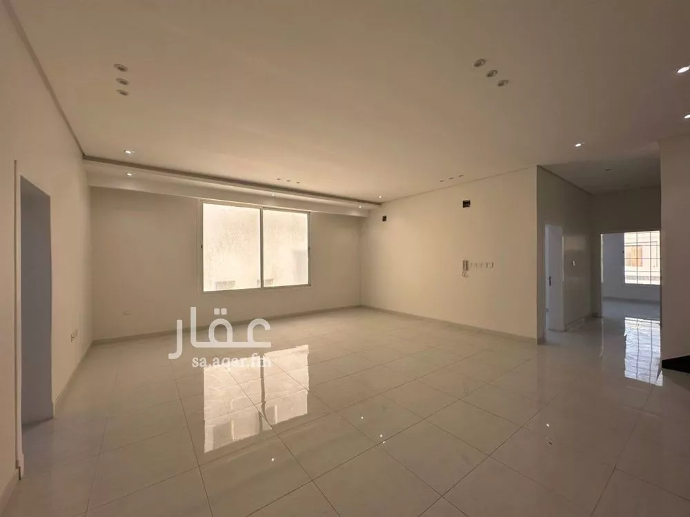8 bedroom villa in As Sawari 3