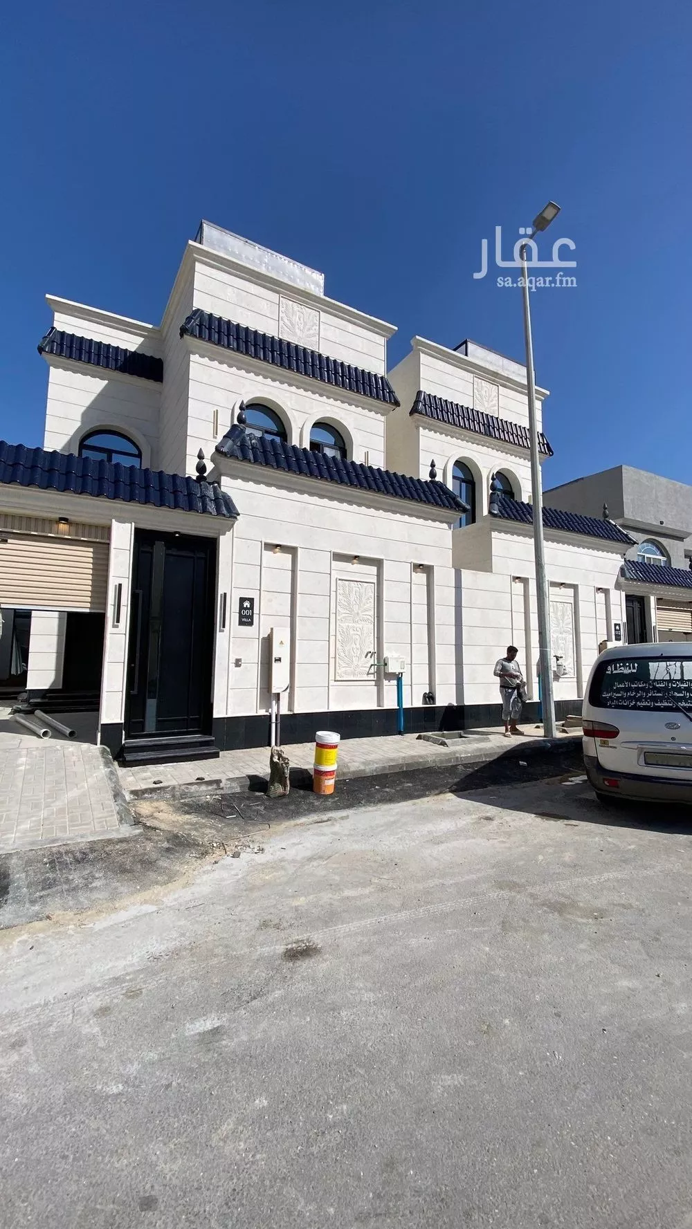 فيلا 7 غرف في البحيرة 3