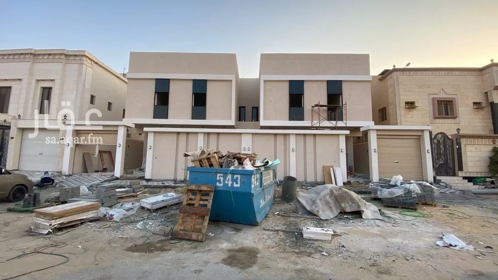 فيلا 7 غرف في الشراع 2