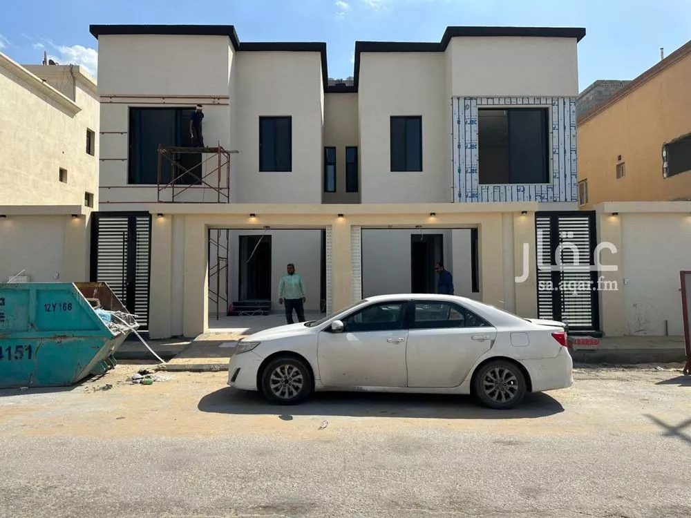 7 bedroom villa in Al Shiraa 4