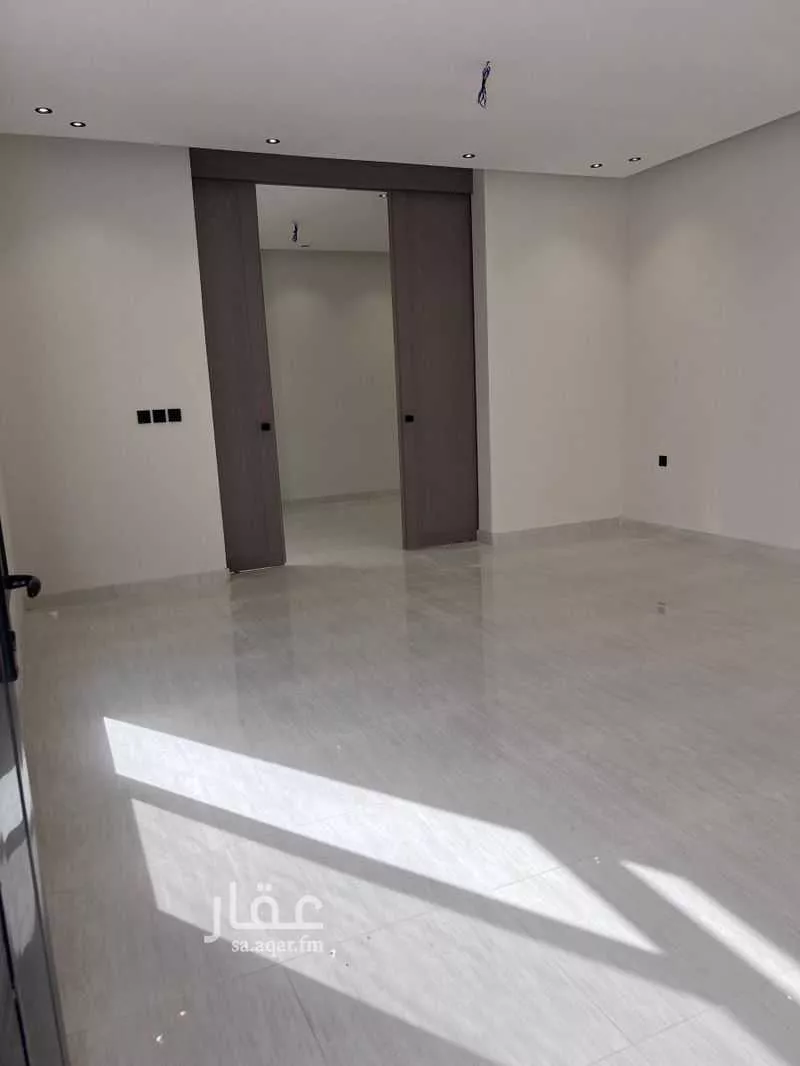 6 bedroom villa in Al Aqiq 17