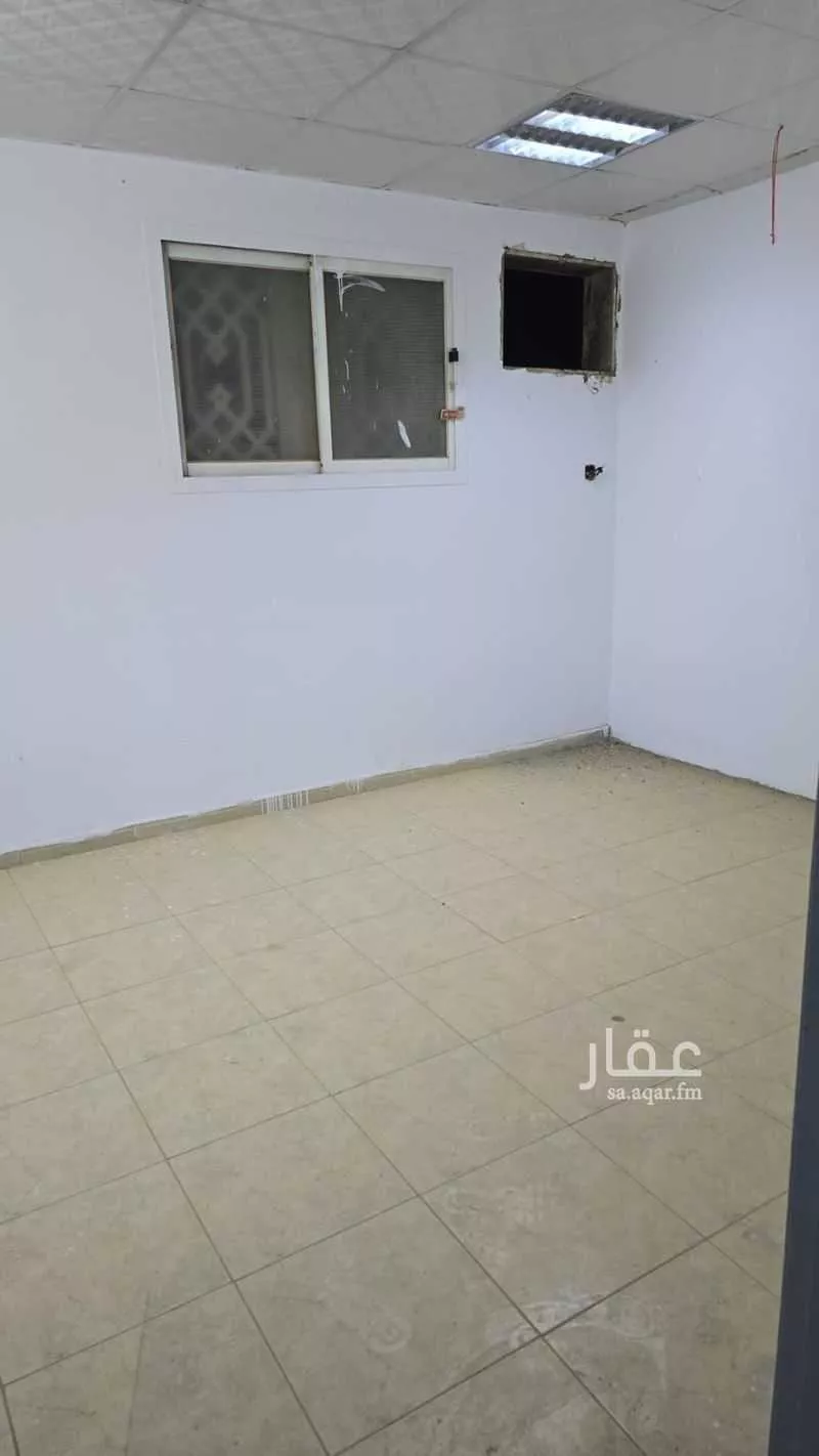 شقة 4 غرف في العريجاء الغربية 5