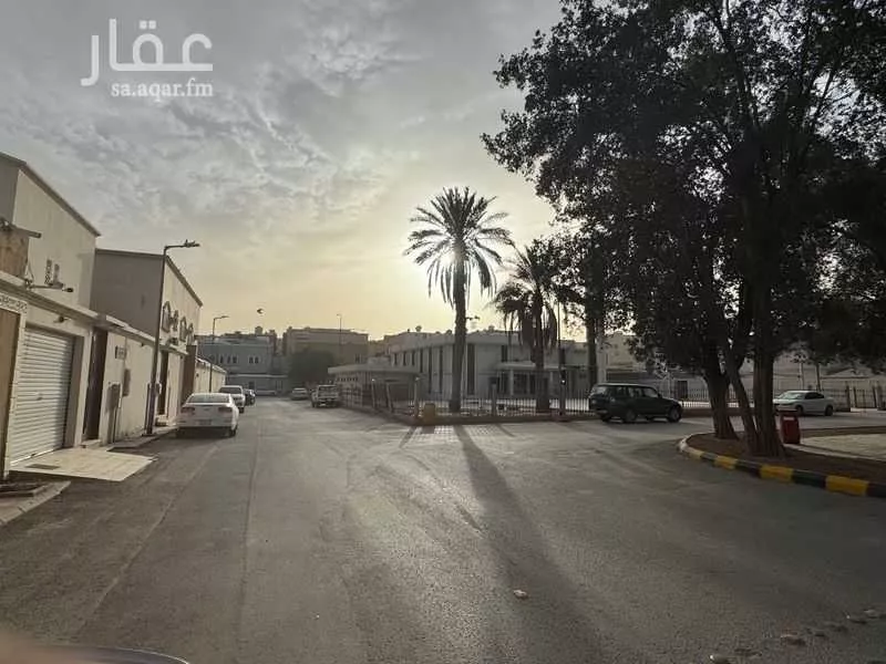 10 bedroom villa in Jarir 2