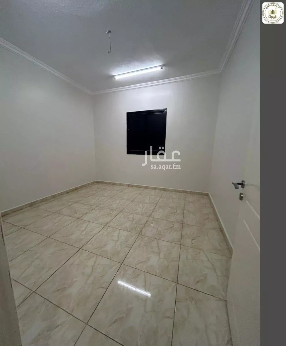 3 bedroom floor in Al Yarmouk 12