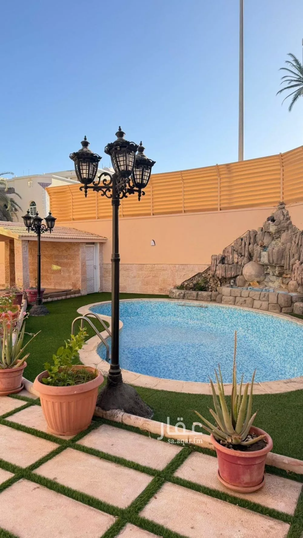 فيلا 8 غرف في النهضة 1