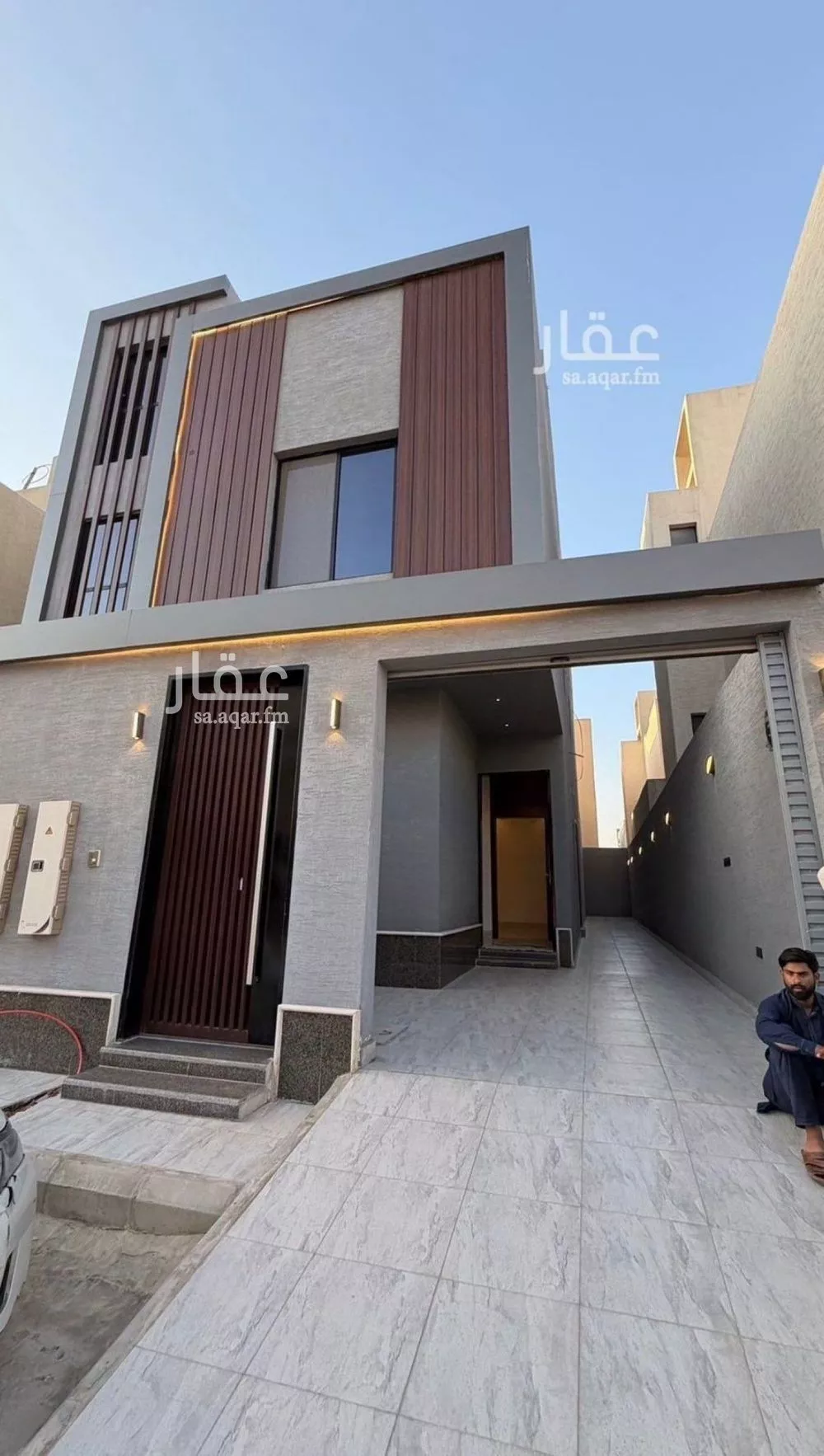 3 bedroom floor in Al Rimal 2