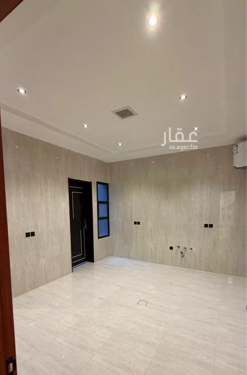 3 bedroom floor in Al Rimal 5