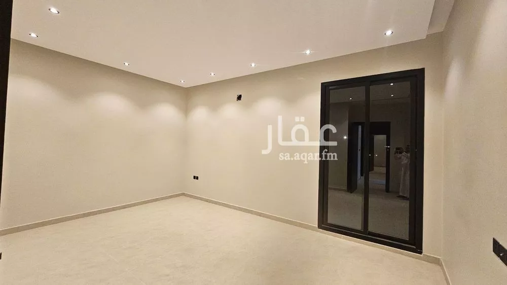 فيلا 5 غرف في الصفا 7