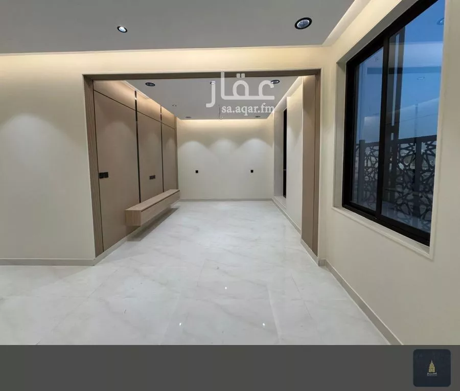 شقة 6 غرف في الملك فهد 1