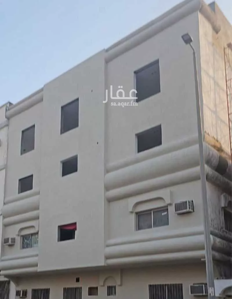 عمارة 325 م² في العدامة