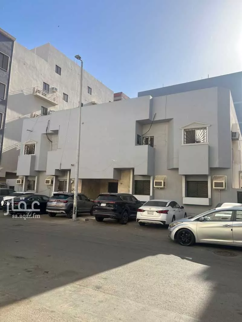 عمارة 720 م² في النزهة 1