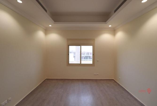 شقة 3 غرف في Al Hamra 3