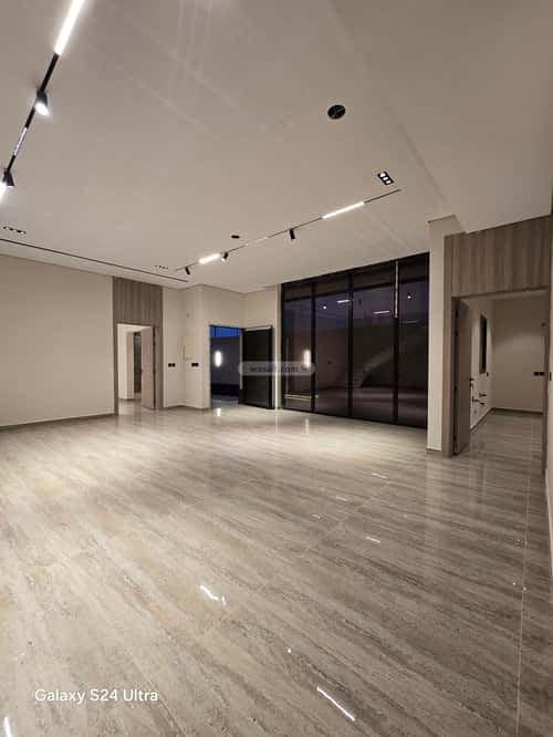 8 bedroom villa in Al Lulu 9
