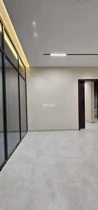9 bedroom villa in Al Rahmaniyyah 3