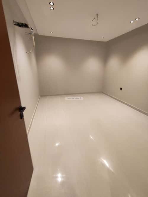 9 bedroom villa in Jeddah 18