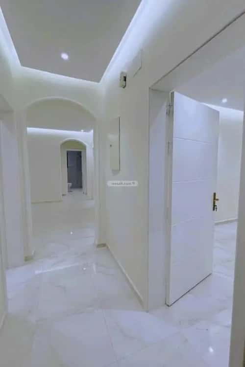 شقة 4 غرف في الصفاء 5