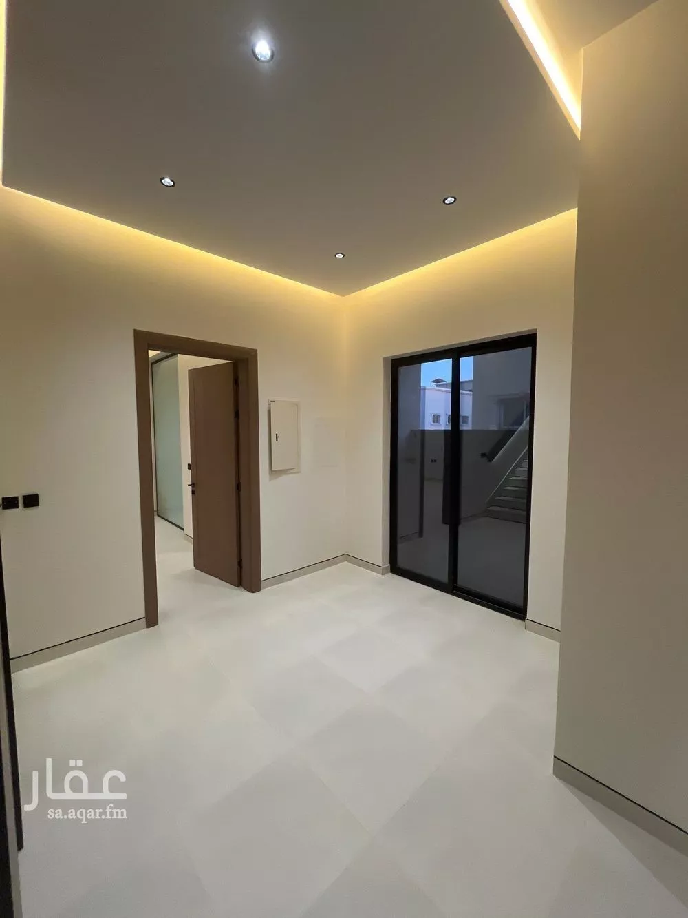 6 bedroom villa in Dhahrat Al Badiah 11