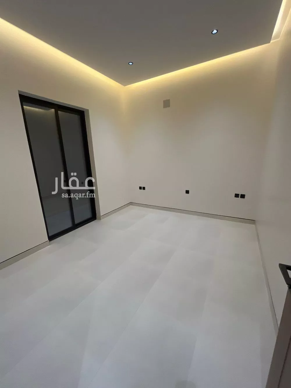 6 bedroom villa in Dhahrat Al Badiah 13