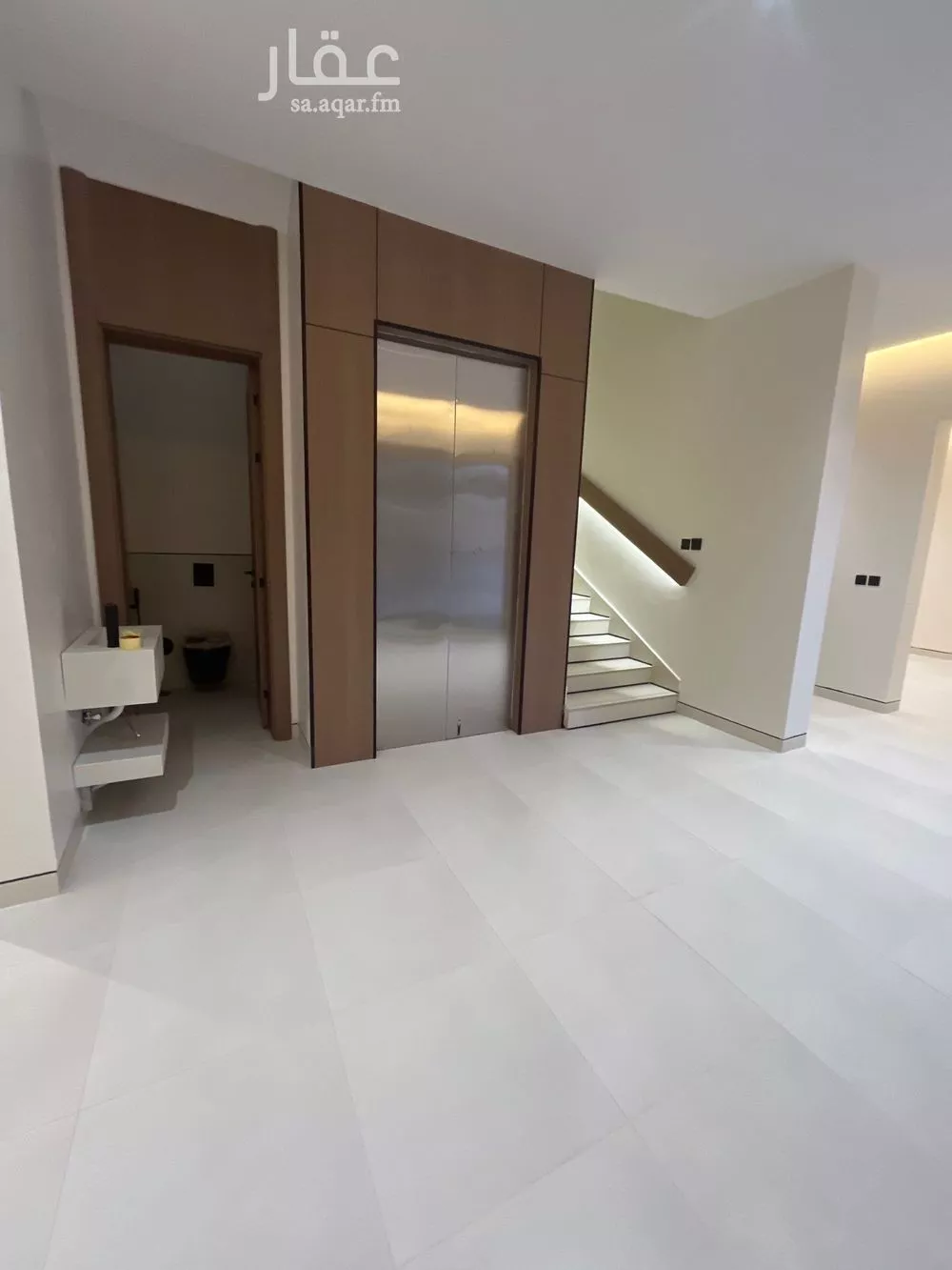 6 bedroom villa in Dhahrat Al Badiah 7