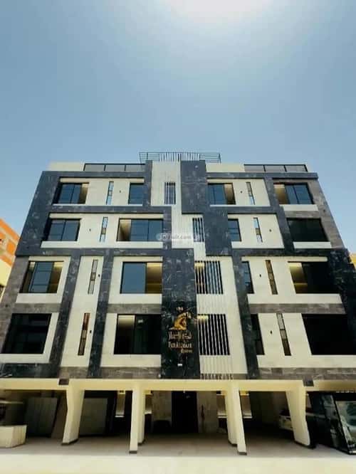 4 bedroom apartment in Al Rawdah 5