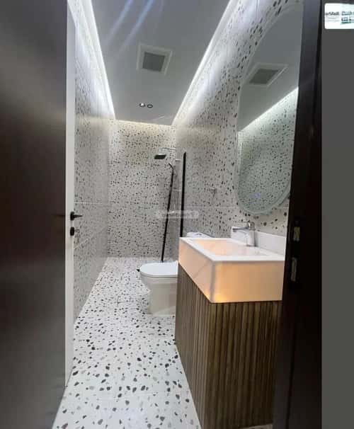 4 bedroom apartment in Al Rawdah 9