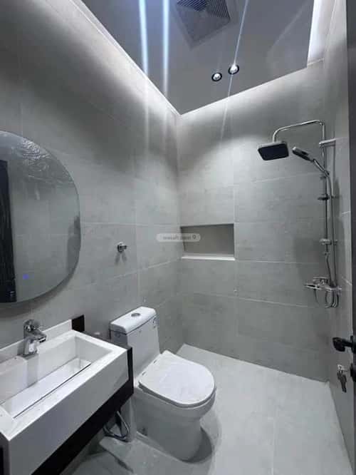 شقة 4 غرف في الروضة 5