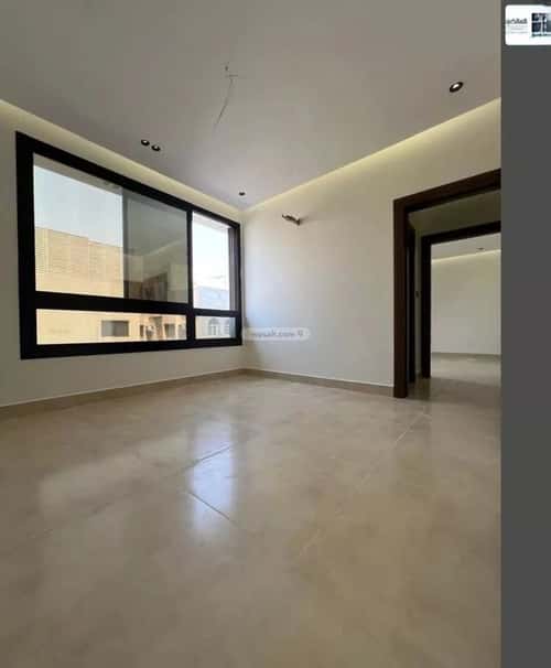 4 bedroom apartment in Al Rawdah 8