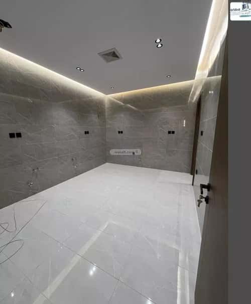 4 bedroom apartment in Al Rawdah 5