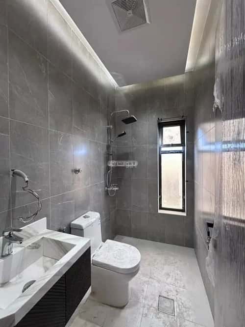 4 bedroom apartment in Al Rawdah 1