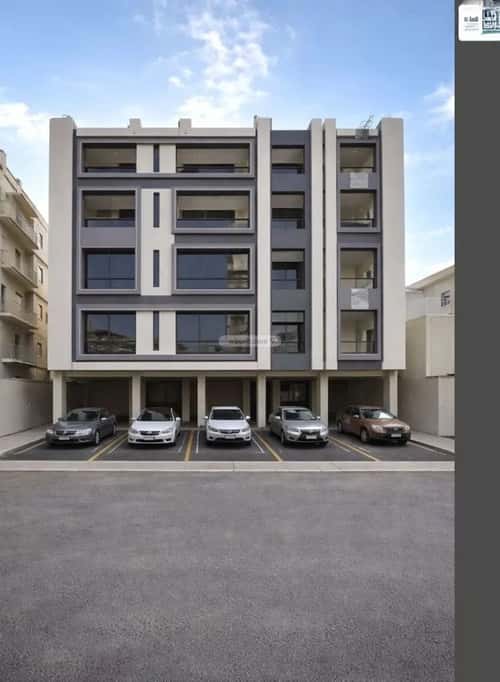 4 bedroom apartment in Al Rawdah 5