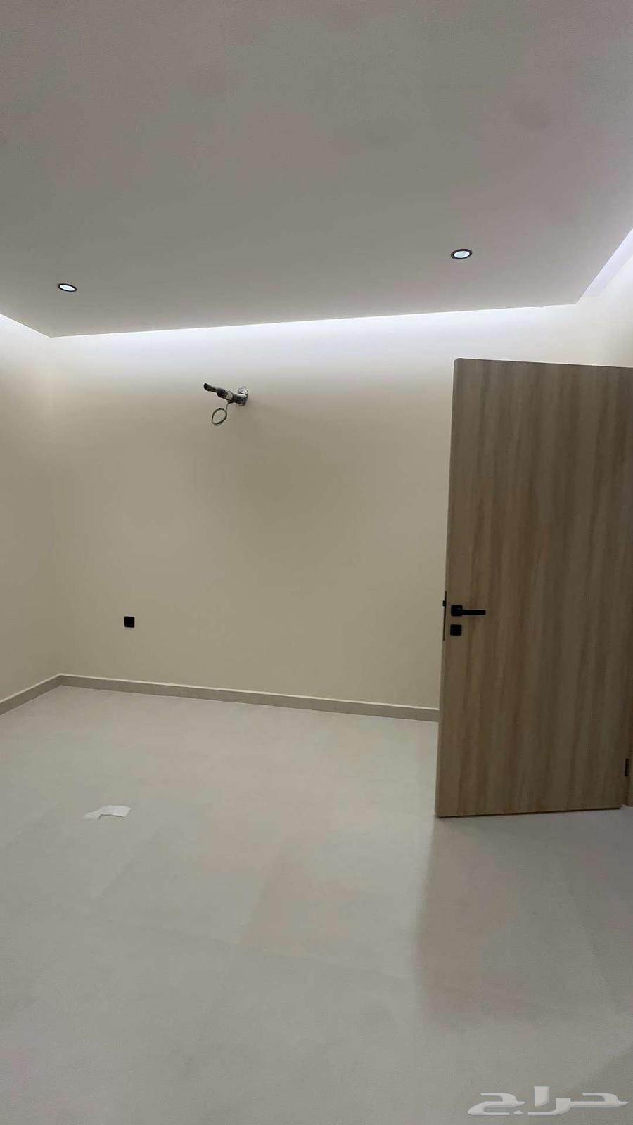 4 bedroom apartment in Al Duwaykhilah, Madinah 5