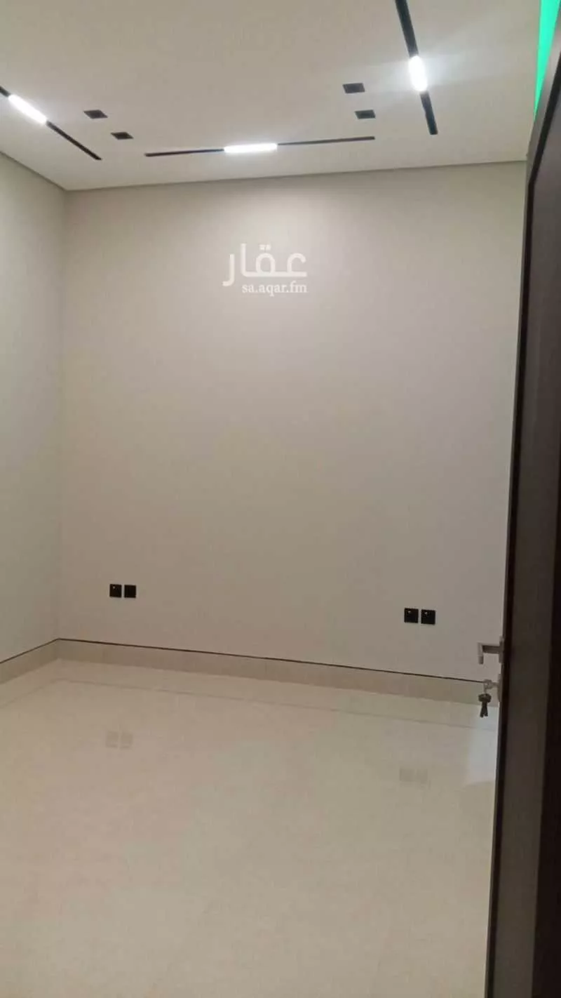 فيلا 12 غرف في الصفا 4