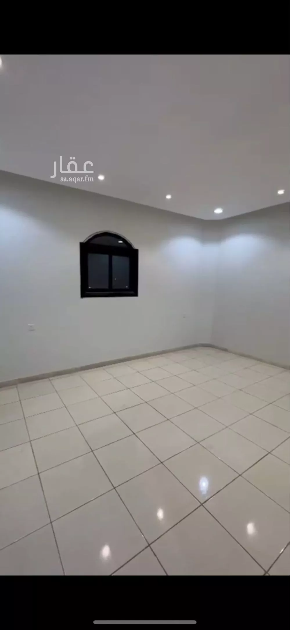3 bedroom floor in Al Yarmouk 7