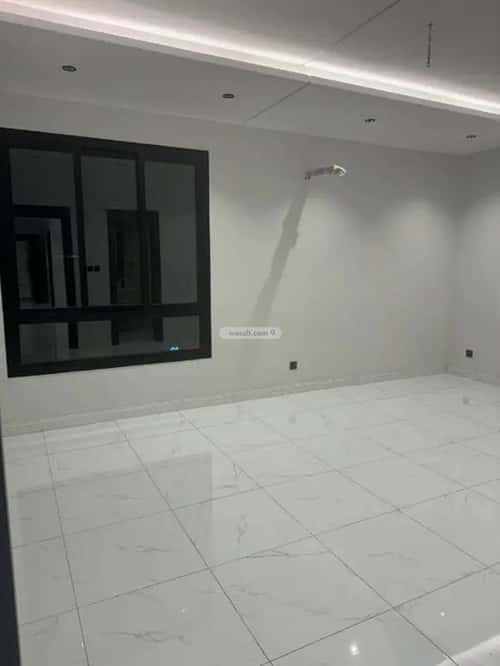 شقة 5 غرف في النزهة 2