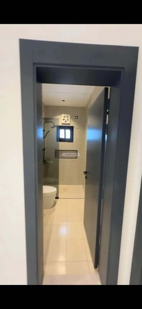 5 bedroom apartment in Al Nuzhah 6