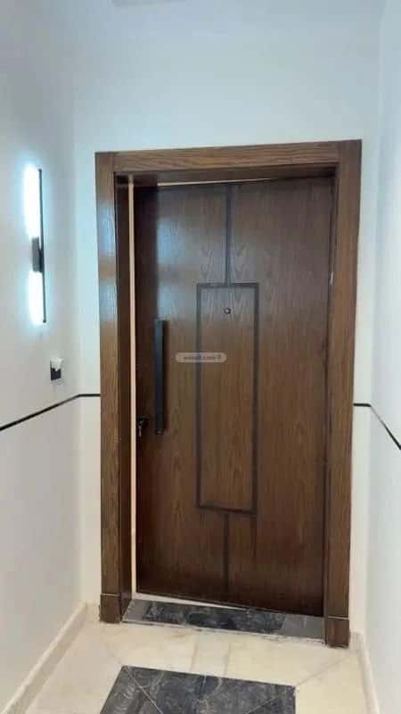 شقة 3 غرف في الريان 4