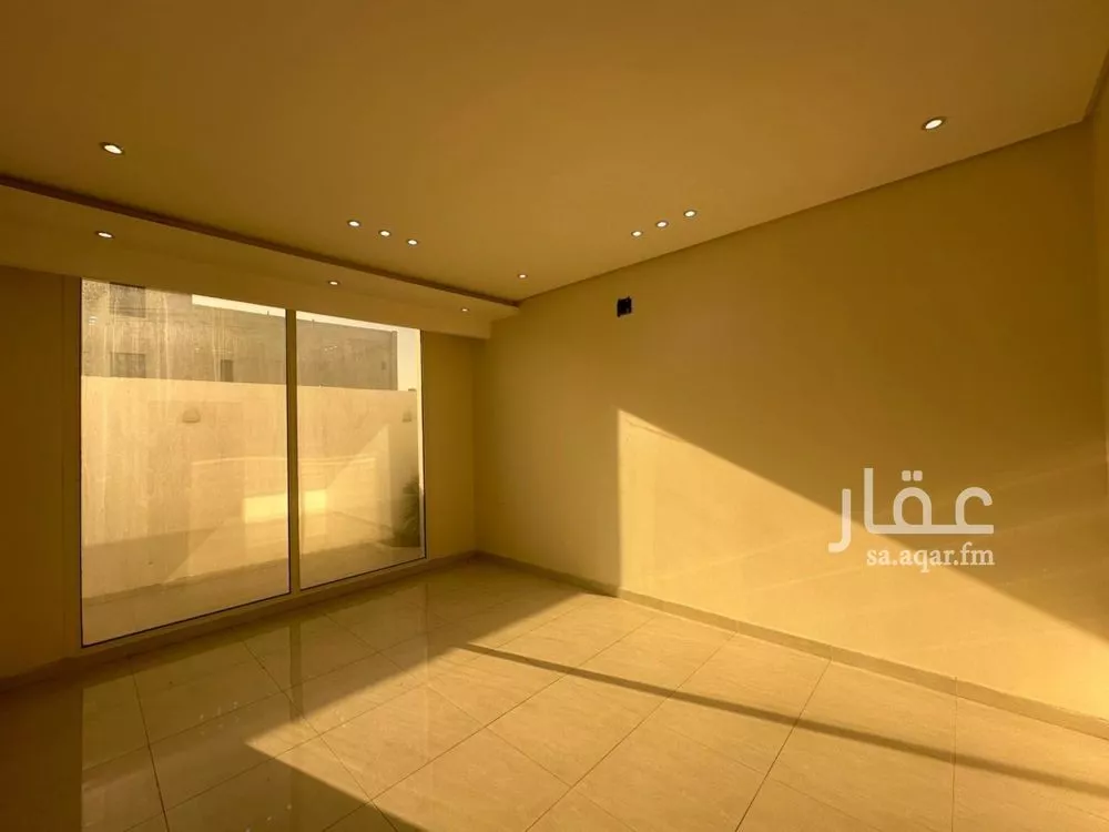 فيلا 8 غرف في الصواري 8