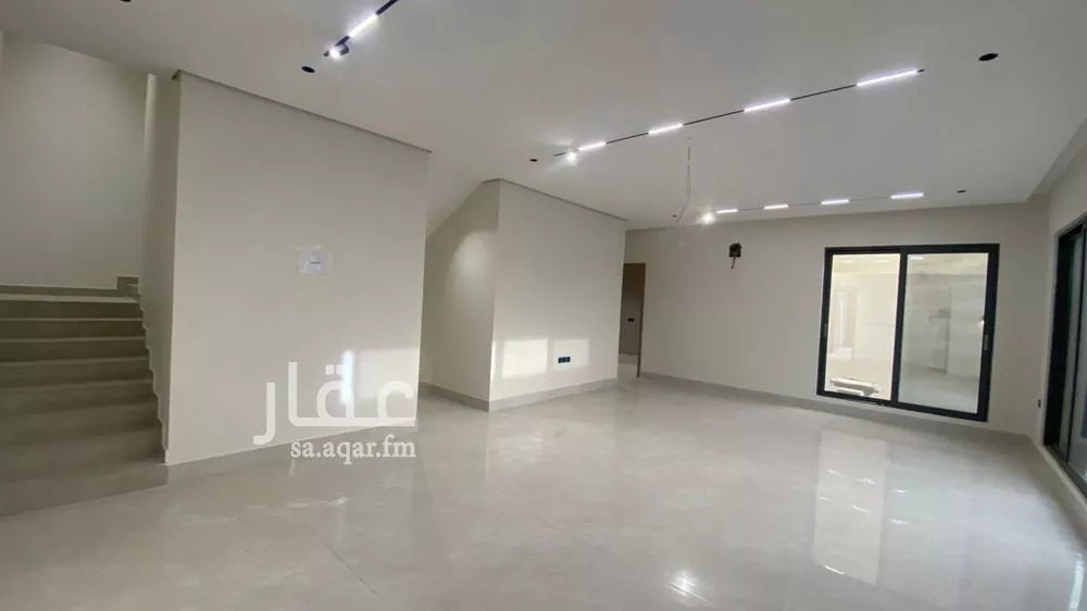 فيلا 7 غرف في الصواري 4
